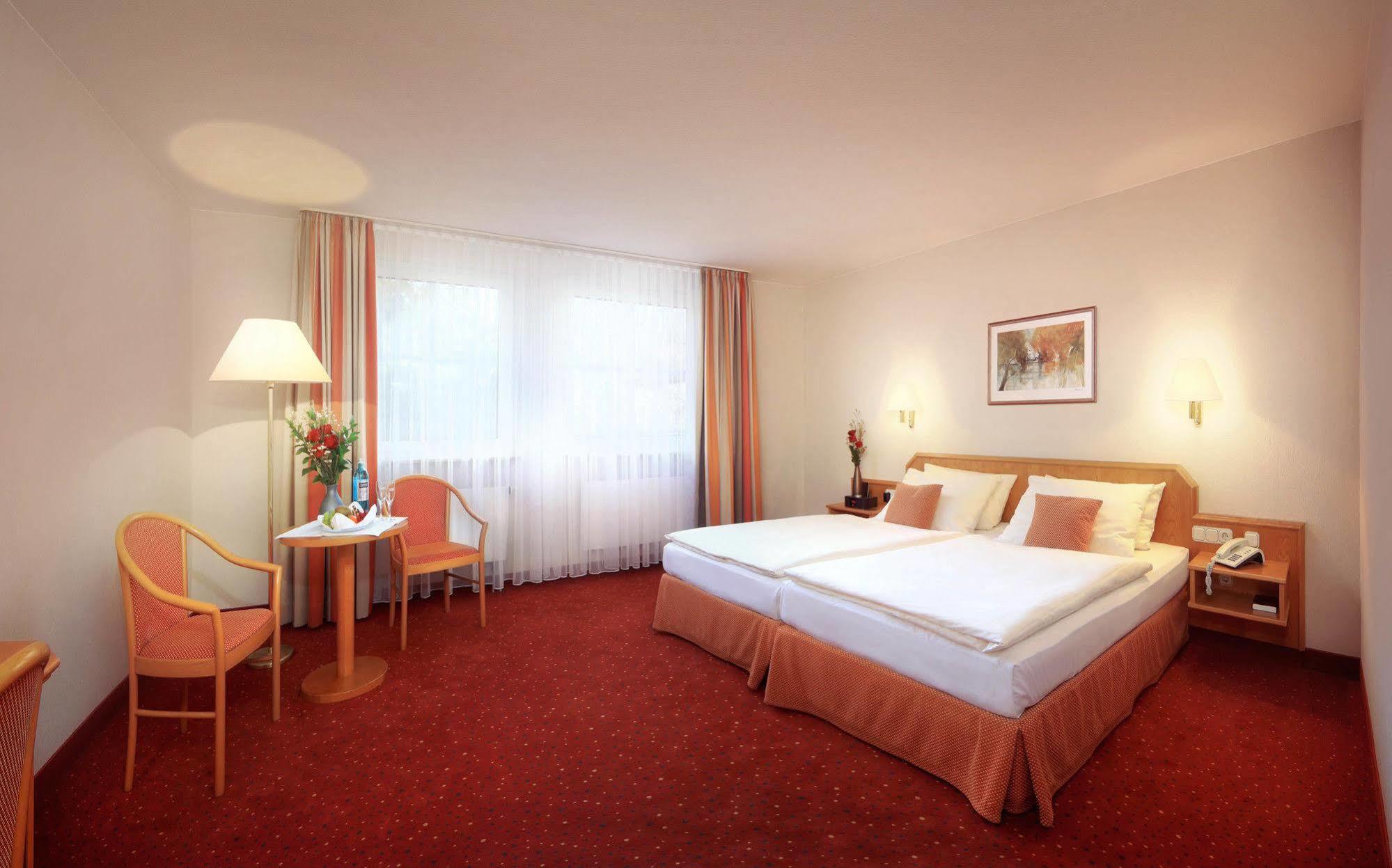 Parkhotel Diani Leipzig Oda fotoğraf